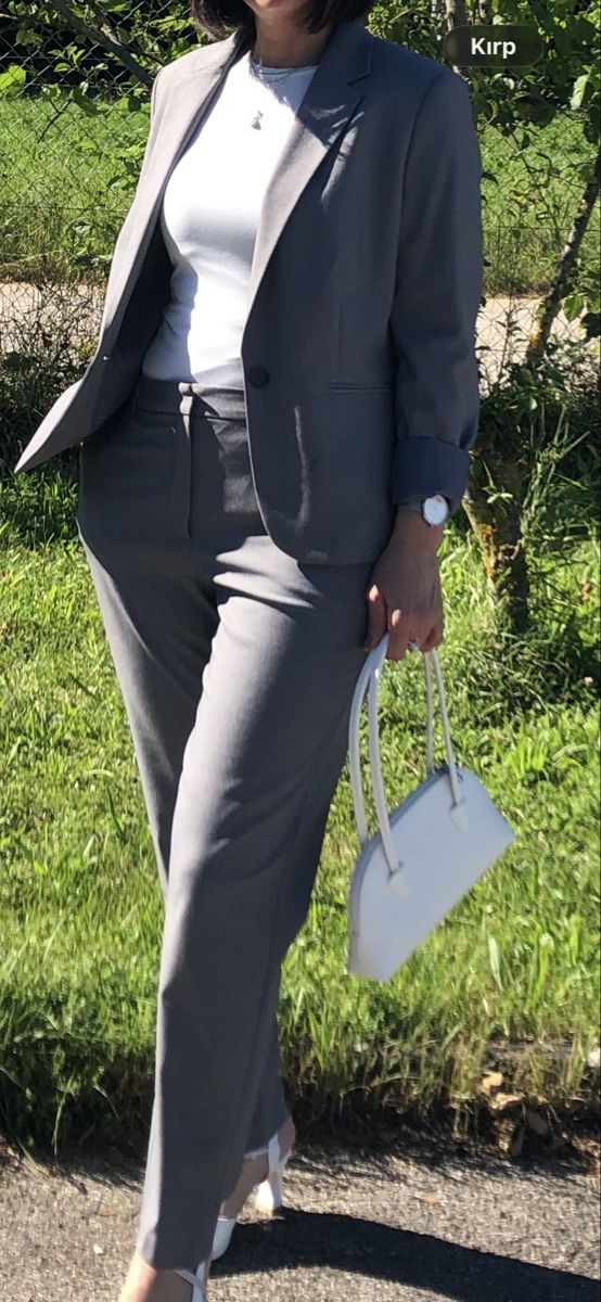 Completi & Tailleur: Anzug von Ca – Nuovo (secondo la descrizione) da Laufen venduto da Vatti 2
