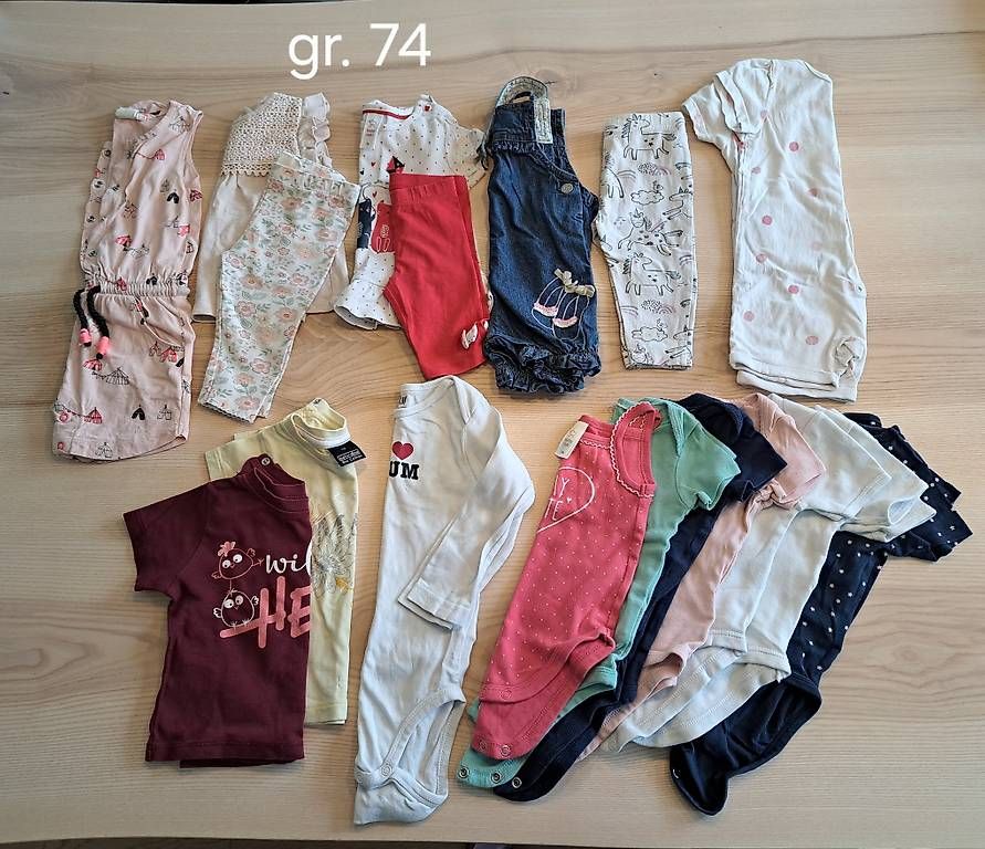 Lotti & Set di vestiti: 30 teiliges Kleiderpacket Grösse 74/80 – Usato da Grosswangen venduto da Drafi 1