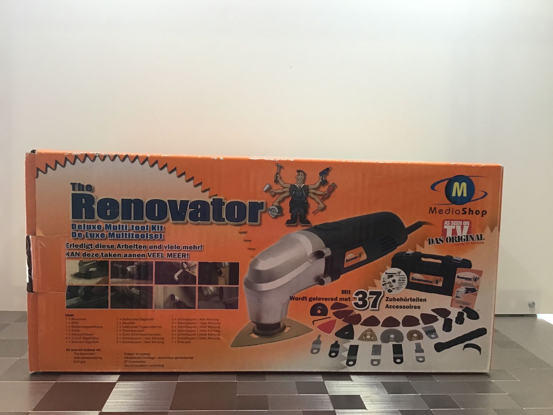 Tutte le macchine: THE RENOVATOR DELUXE MULTI-TOOL KIT – Usato da Männedorf venduto da Spezial-Modelle