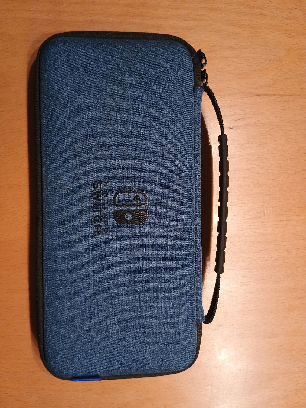 Nintendo Console: Nintendo Switch Konsole mit Zubehör – Usato da Wikon venduto da Stalefish78 2