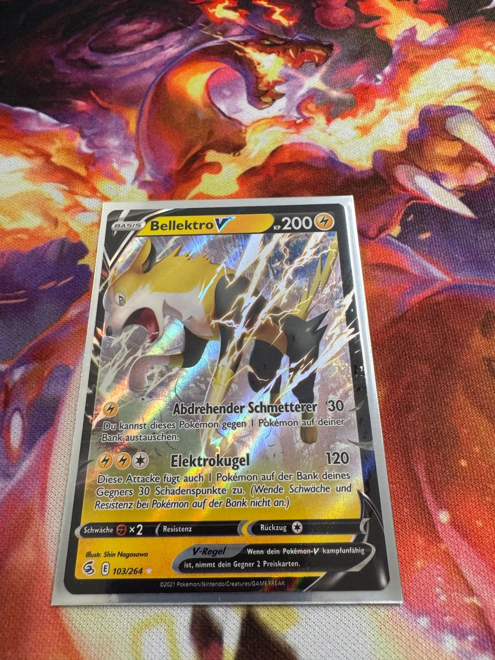 Pokémon Carte collezionabili: Bellektro V (FST 103) / Fusionsangriff – Nuovo (secondo la descrizione) da Bülach venduto da CherryBlu