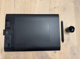 Wacom Intuos 4 Grafiktablett (PTK-540WL)
