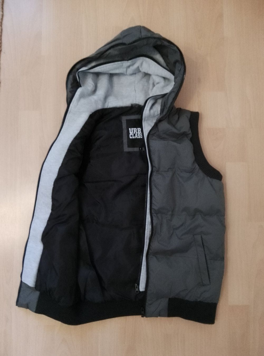 C&A Giacche: Veste-gilet, comme neuf, taille S – Nuovo (secondo la descrizione) da Dombresson venduto da sev_bsb8 8