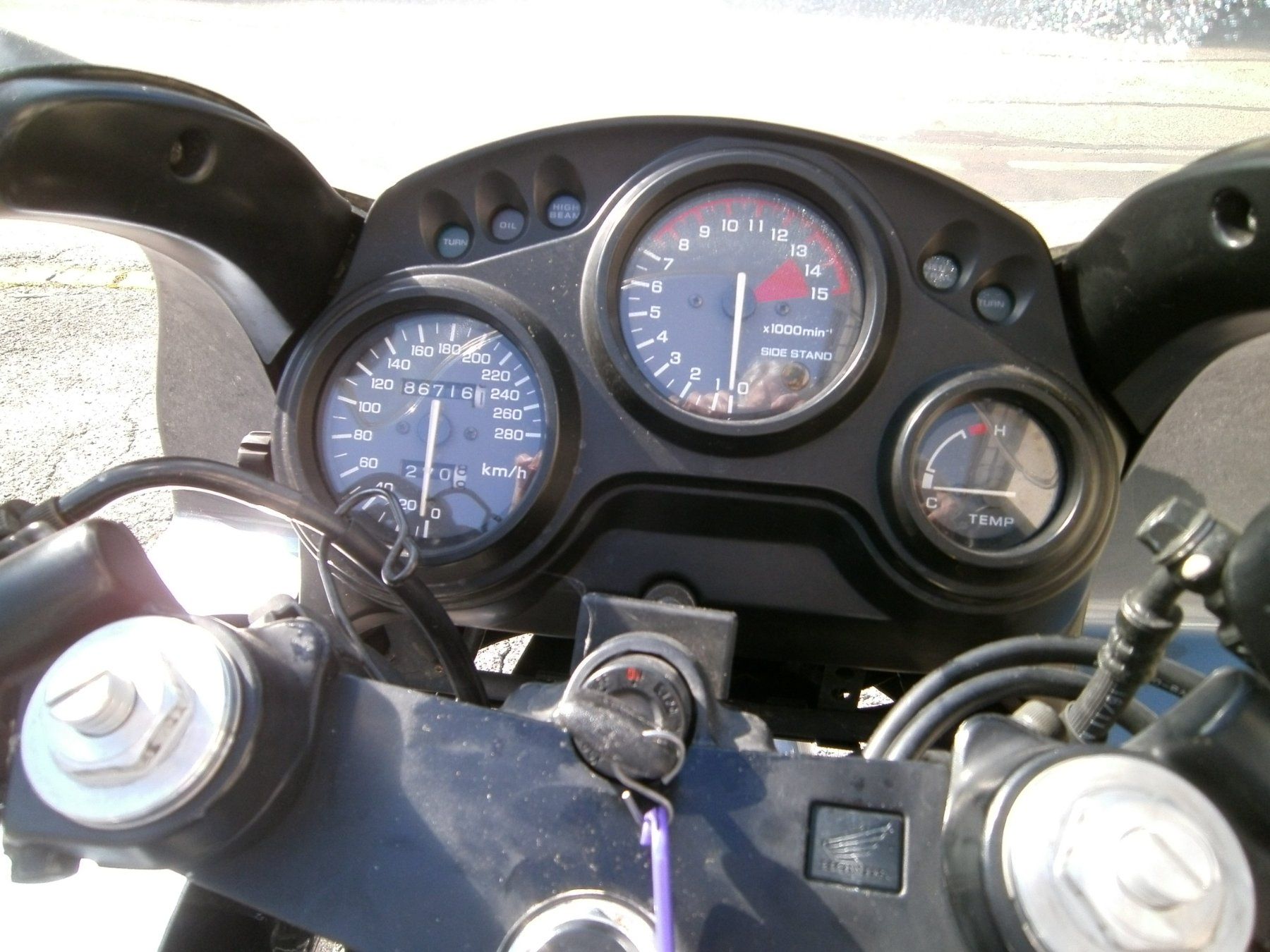 Honda Strada: Moto Honda CBR 600F 1992 – Usato da Moutier venduto da Mouschka 6