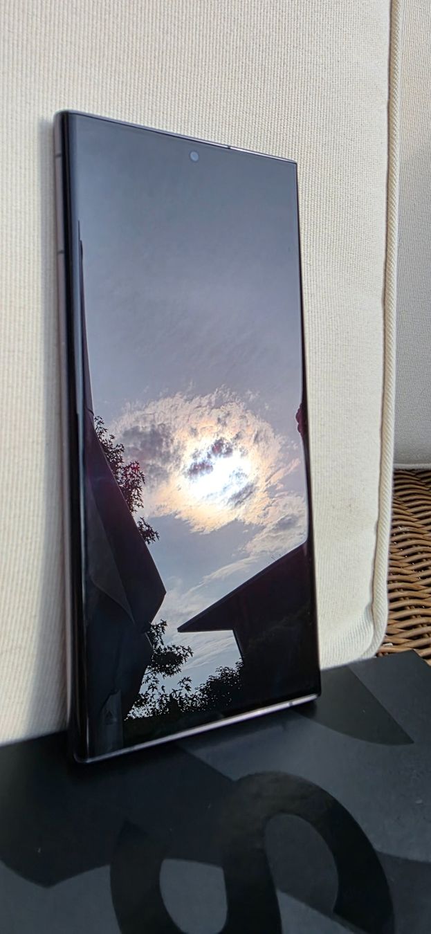 Samsung Handys / Smartphones: Samsung Galaxy S22 Ultra 512GB – Neu (gemäss Beschreibung) aus Büren an der Aare von SolGar 5