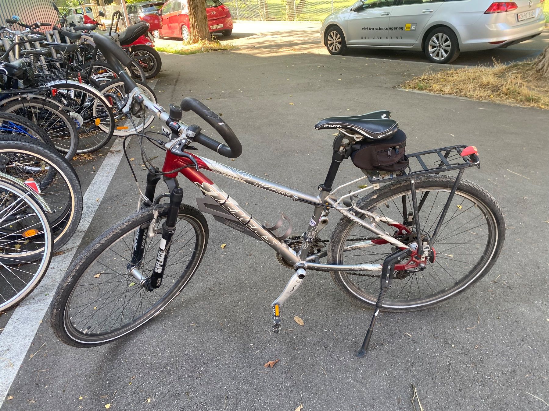 Velos: Gut erhaltenes Mountainbike von Swiss, sofort fahrbereit! – Gebraucht aus Zürich von 888simon888