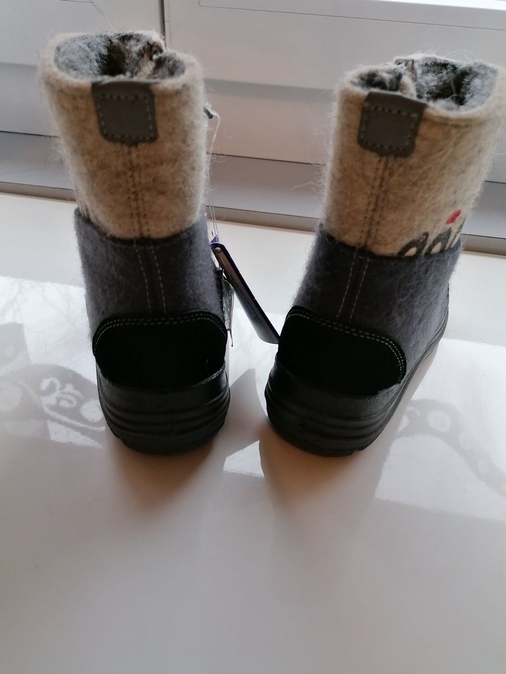 Scarpe per ragazzi: Winterstiefel – Nuovo (secondo la descrizione) da Dulliken venduto da krestik79 2