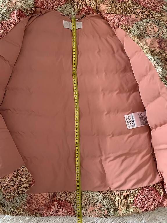 Vestes: ESCADA Sport Daunenjacke – D'occasion à Bürglen UR par VKorchynskyi 2