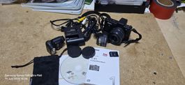 Nikon V1 Systemkamera+10-33mm Objektiv+Blitz+Akku+Ladegerät