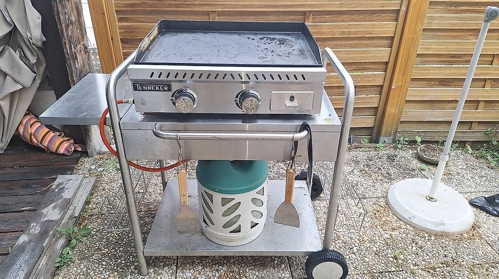 Griglie: Grill plancha complet Tenneker – Usato da Saxon venduto da dad_q89q
