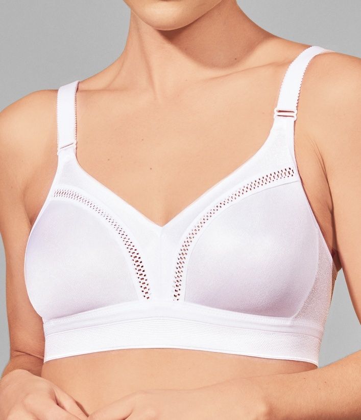 Triumph Altra biancheria intima: Triumph Sport BH 90B – Nuovo (secondo la descrizione) da Basel venduto da Boelleli69