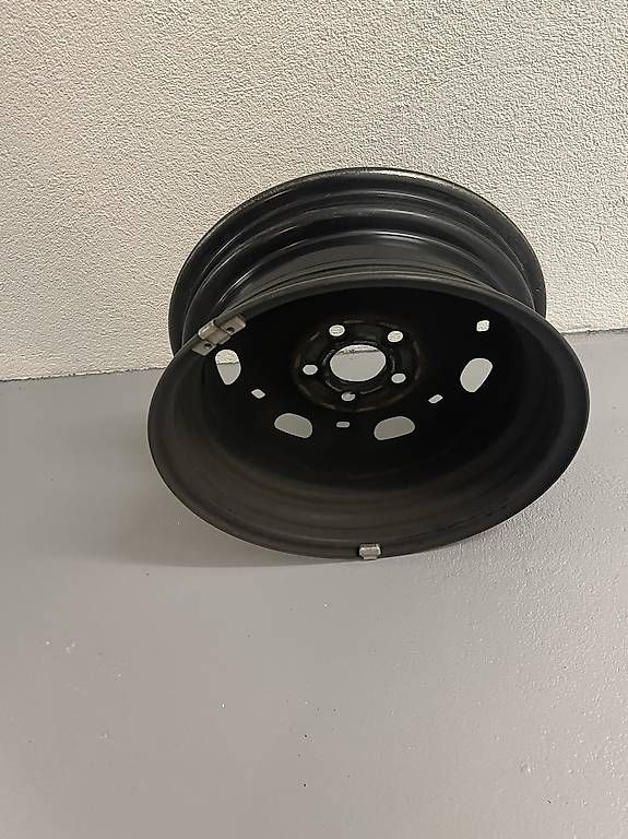 Volkswagen Cerchioni: Vendo 4 cerchioni – Usato da Cadenazzo venduto da ero_n8hr 2