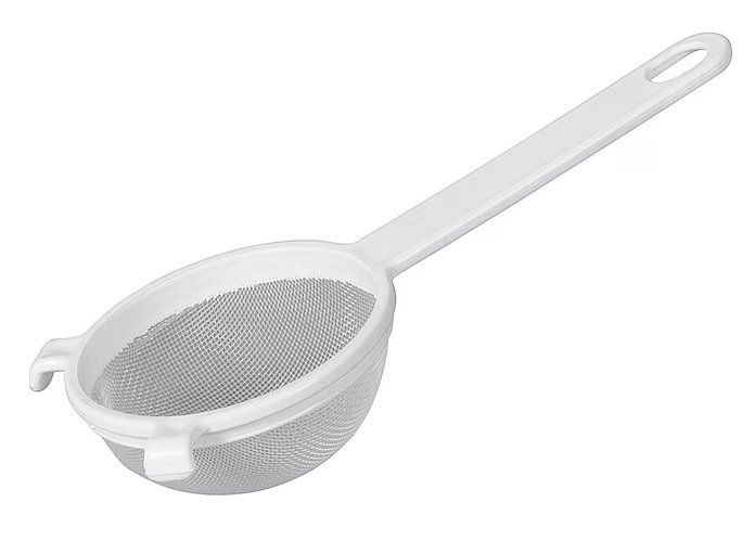 Petite passoire, tamis en plastique / kleines Sieb Kaufen auf Ricardo