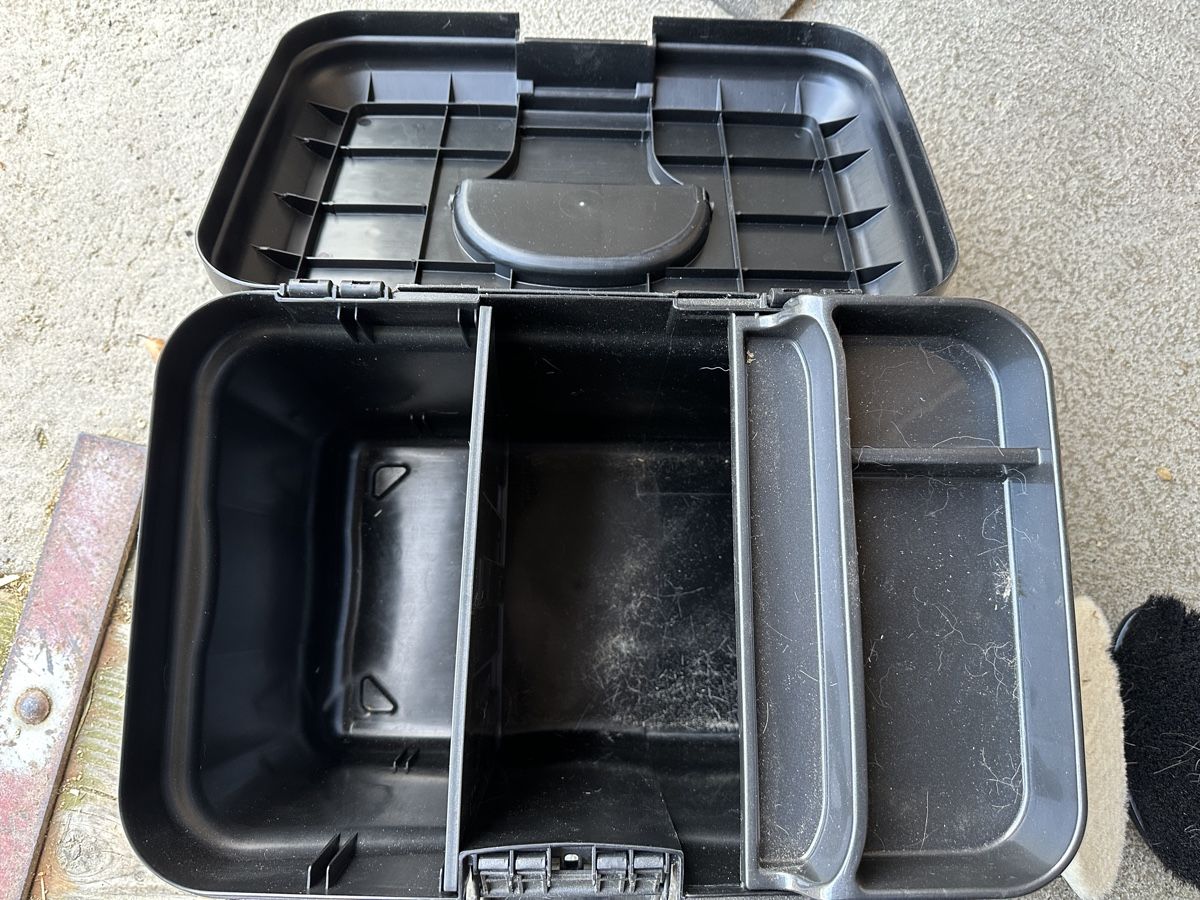 Altro per la casa: Putzbox für Pferd – Usato da Wohlen b. Bern venduto da chrige84