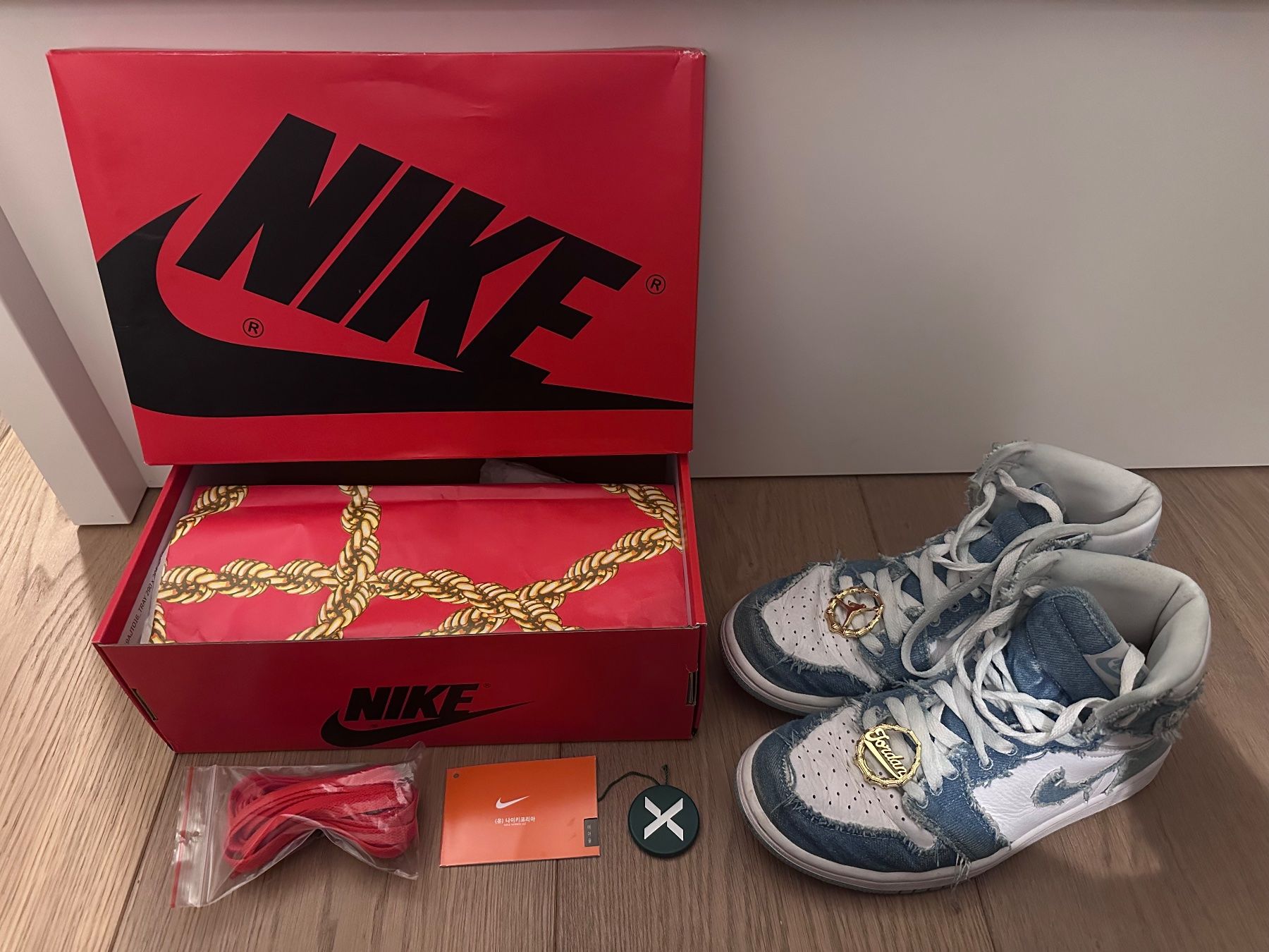 Jordan Scarpe da uomo: Nike Jordan 1 High OG Denim – Nuovo (secondo la descrizione) da Schindellegi venduto da adb_5s8g