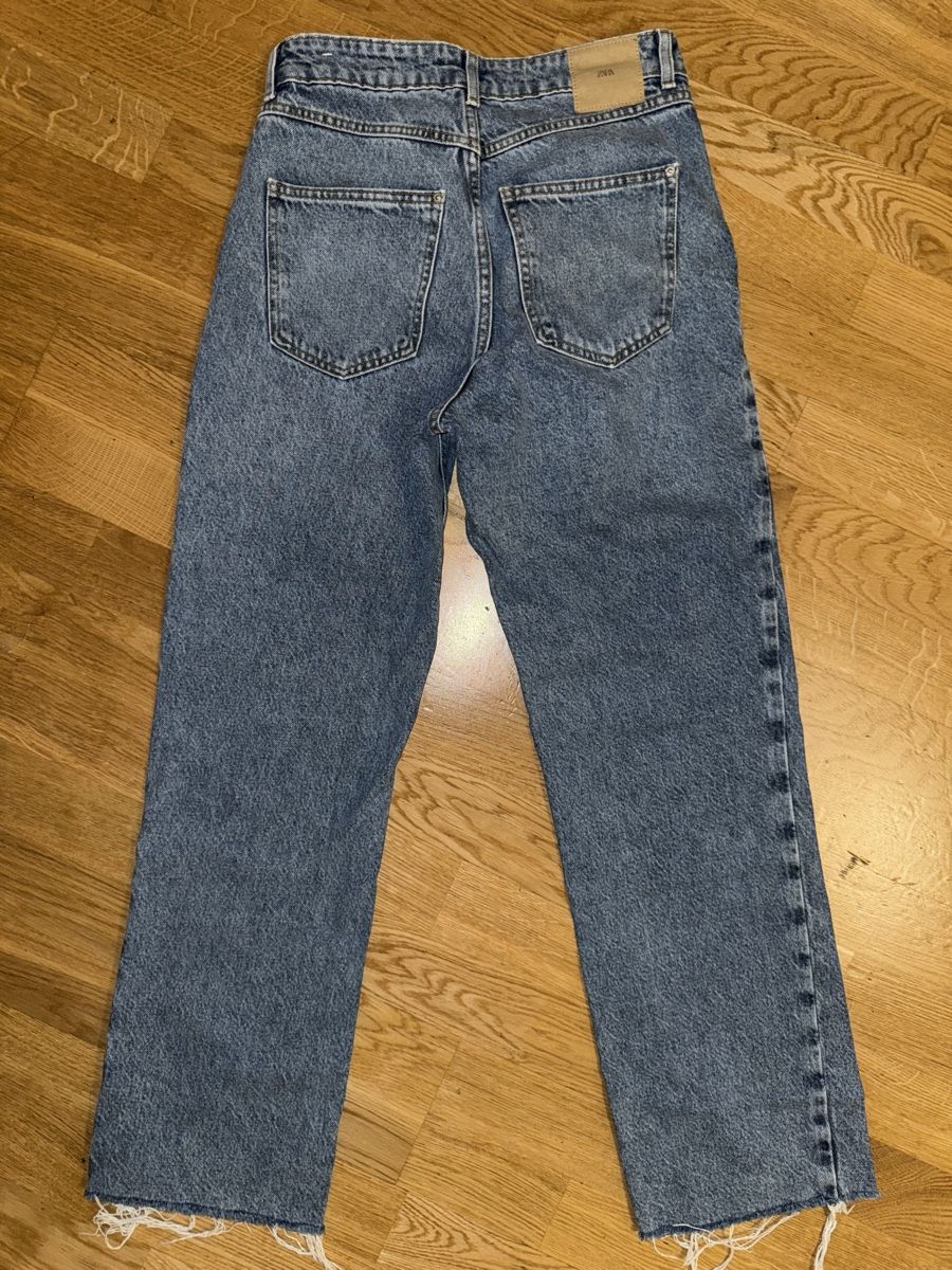 Zara Jeans: Jeans Zara – Neu (gemäss Beschreibung) aus Zürich von sabrina.gonc 2