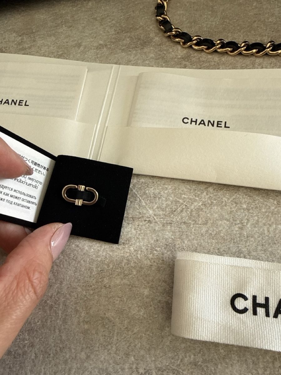 Chanel Altro in  Abbigliamento & Accessori: Chanel WOC caviar noir – Nuovo (secondo la descrizione) da Pully venduto da Switzerland2020 2