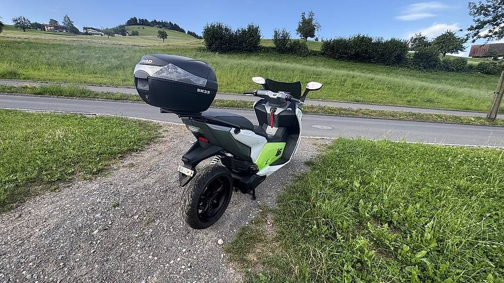 Scooter: Schöner BMW Elektroroller C-Evolution AB MFK – Usato da Gersau venduto da 3282 4