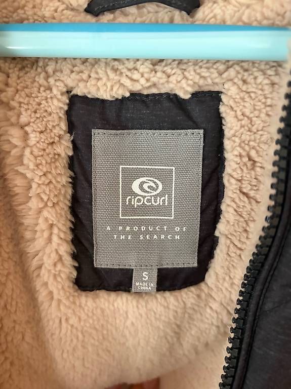 Giacche: Ripcurl Winterjacke – Usato da Bern venduto da sir_7c5q 1
