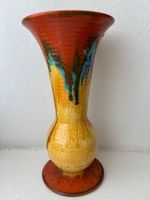 Vintage-Vase in Trompetenform mit dekorativer Laufglasur