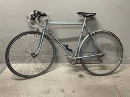 Vélo Liberia de qualité  à réviser  CHF 60.