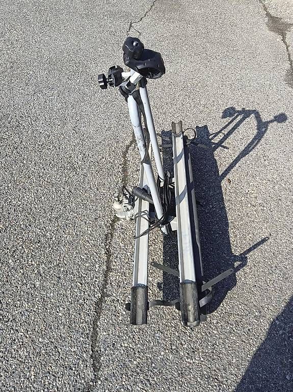 Ganci per rimorchio: Porte vélos 150.- – Usato da Aproz (Nendaz) venduto da Rifkii