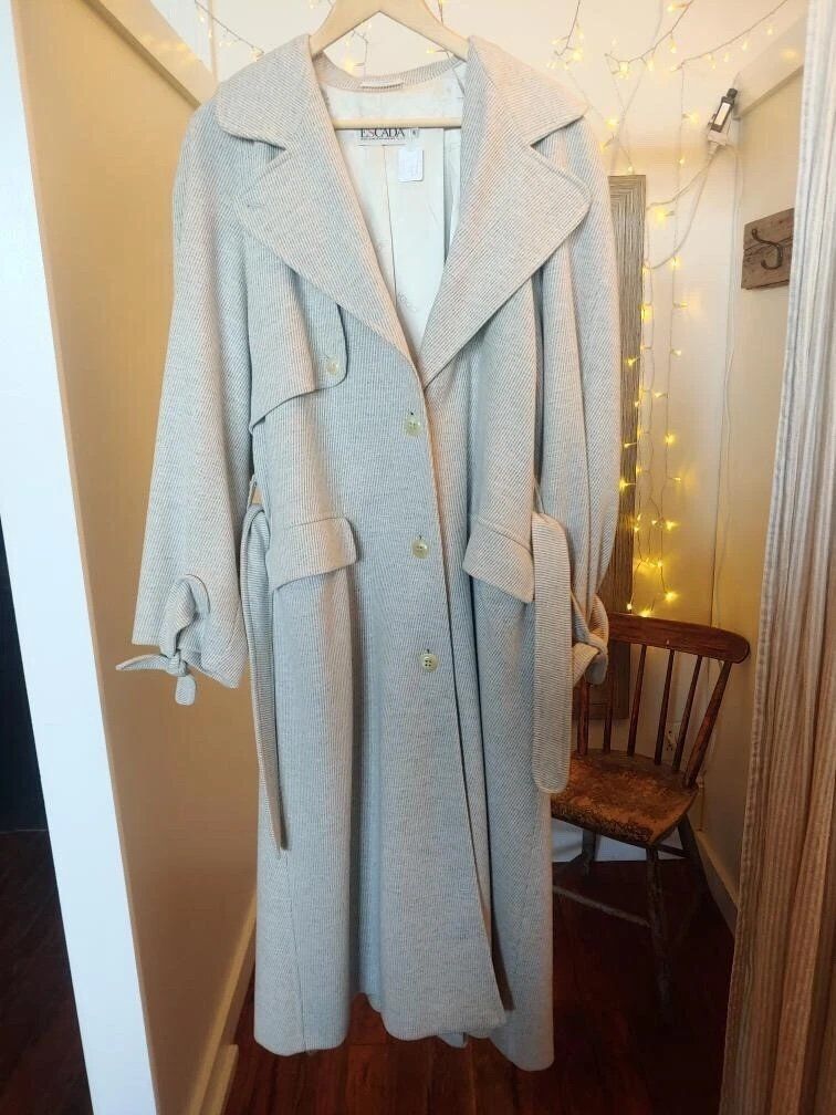 Escada Mäntel: Vintage ESCADA coat / 100% wool / Size 36GE /GREAT CONDITION – Gebraucht aus Zürich von lils01 1