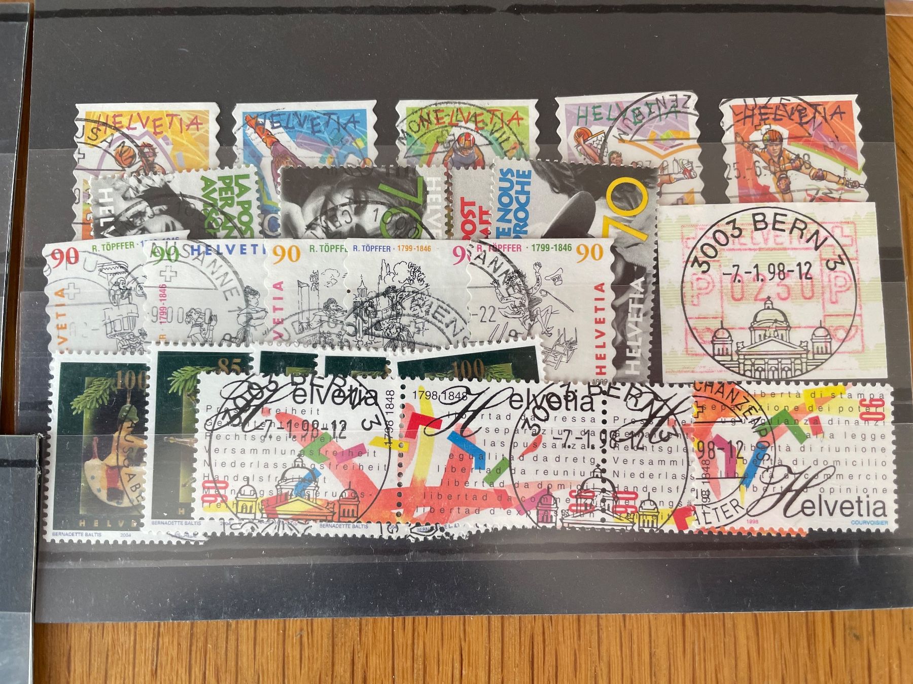 Tutti i francobolli: 71 timbres de qualité, c. maximum – Usato da Sonceboz-Sombeval venduto da Comment2 5