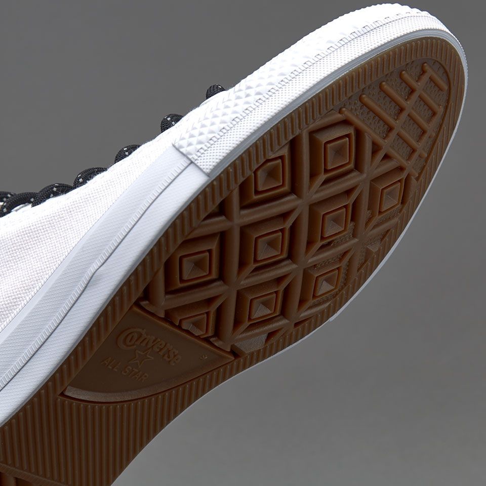 Converse Herrenschuhe: Converse Chuck Taylor All Star II Gr. 36 – Neu und originalverpackt aus Spreitenbach von 1Runner 1