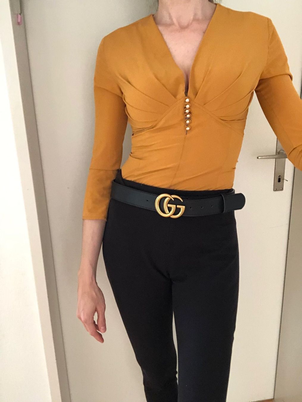 Franchi Camicette: Elisabetta Franchi Body / Bluse Gr.36 – Usato da Schwerzenbach venduto da cygnuss 3
