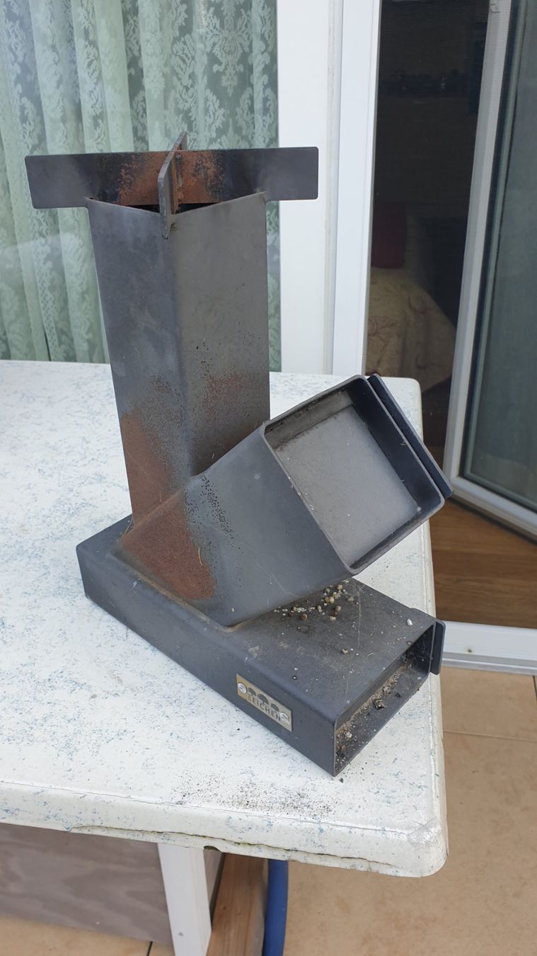 Camini: Rocket Stove – Usato da Wolfhalden venduto da tmr_gt5k 4