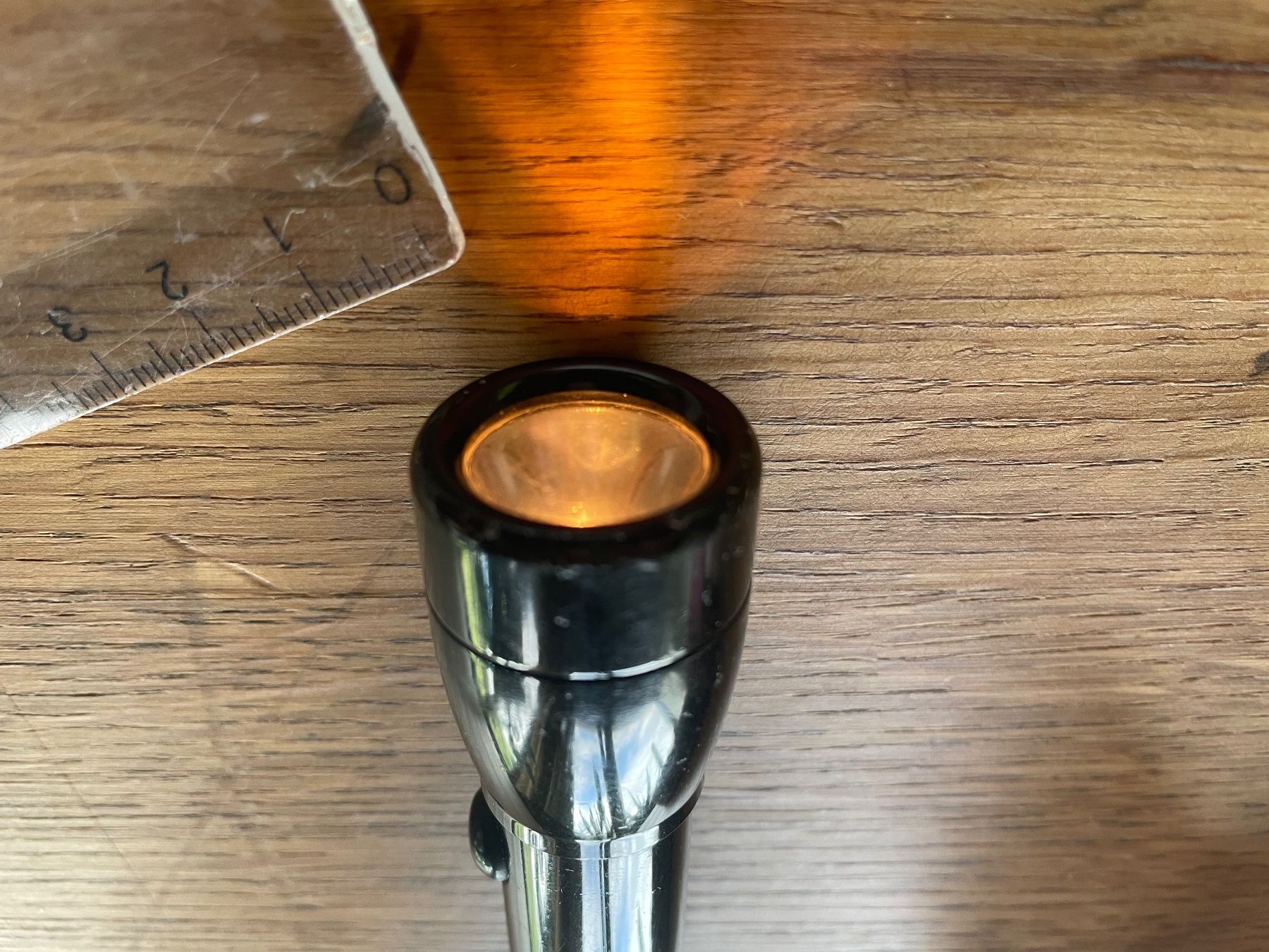 Lampade: Lampe de poche militaire smith & wesson – Usato da Oberbütschel venduto da Woodie2005 1