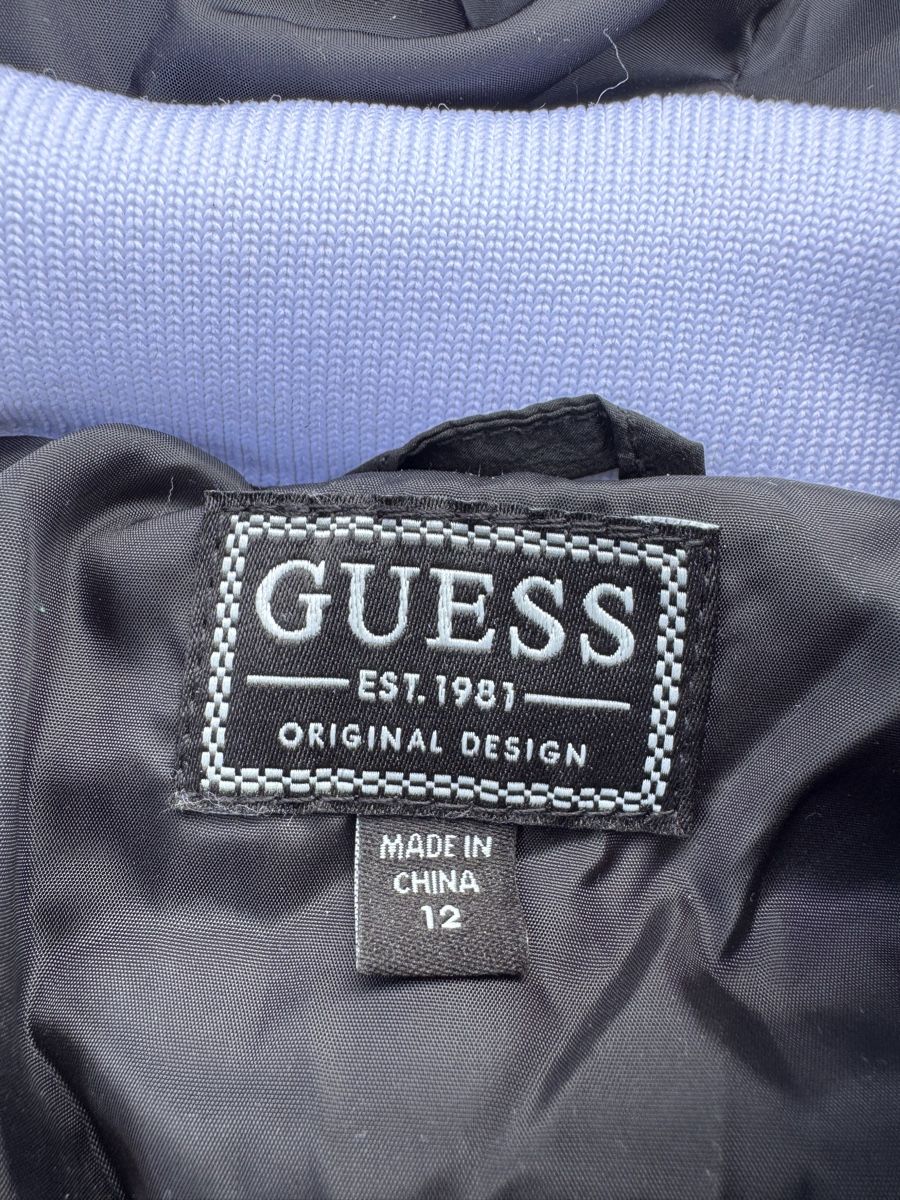Guess Giacche & Cappotti: Guess Kinder Jacke winter – Usato da Thierachern venduto da pelati86 2