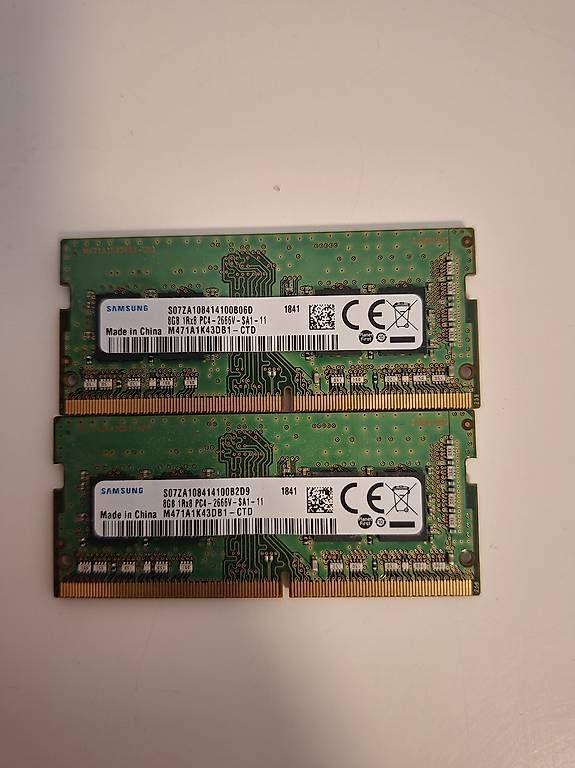 Memoria / RAM: 2x RAM 8GB DDR4 samsung – Usato da Léchelles venduto da gui1528