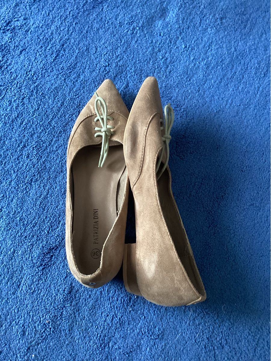 Chaussures femmes: Chaussures – Neuf (Voir description) à Le Landeron par ArianeNi 1