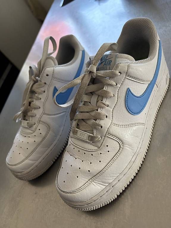 Scarpe da uomo: Nike Air Air Force 1 Gr. 39, US 8 – Usato da Aarwangen venduto da evita1976 1