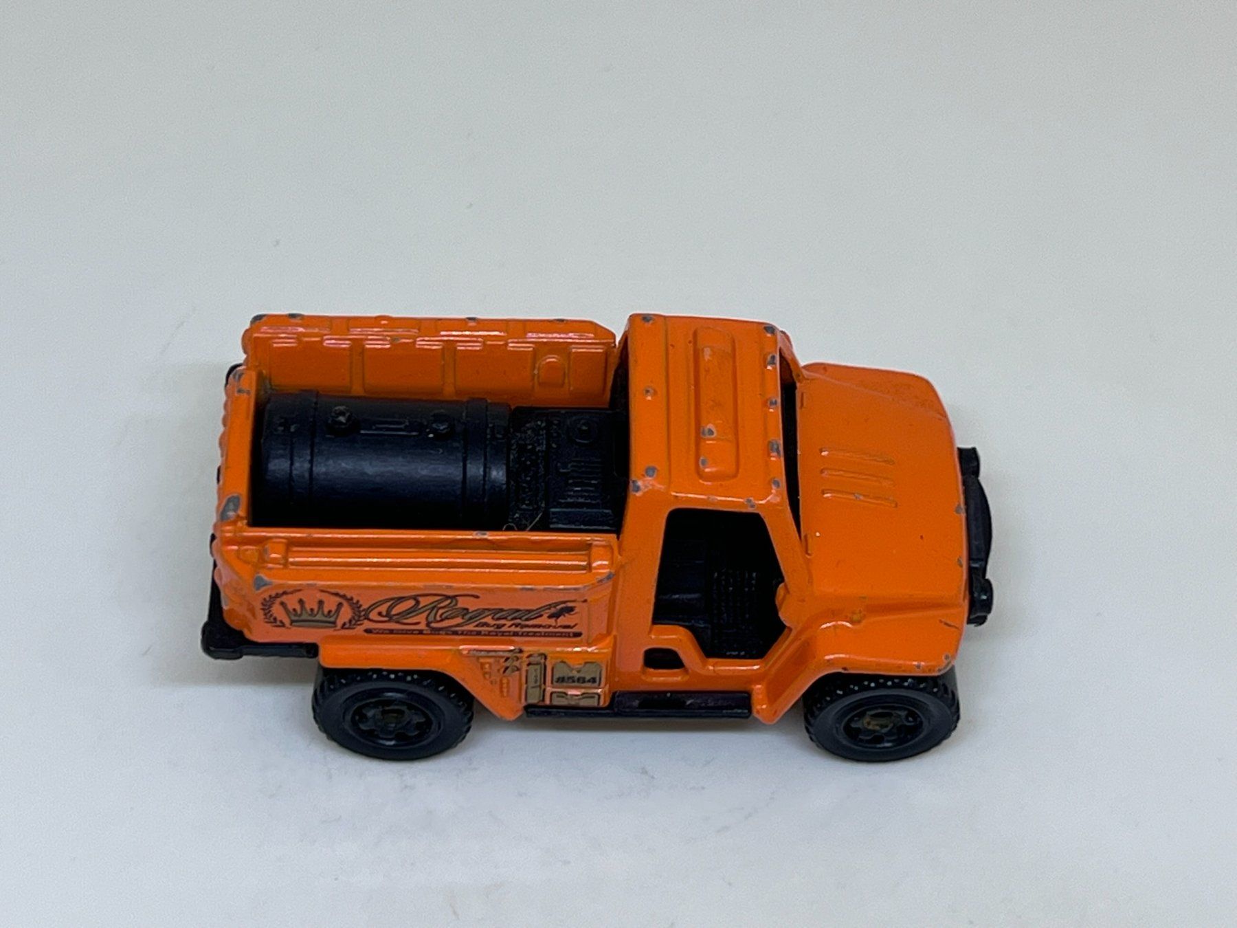 Matchbox Modellini d'auto: Matchbox Foam Fire Truck #275 – Usato da Wildegg venduto da LaaBoutique 1