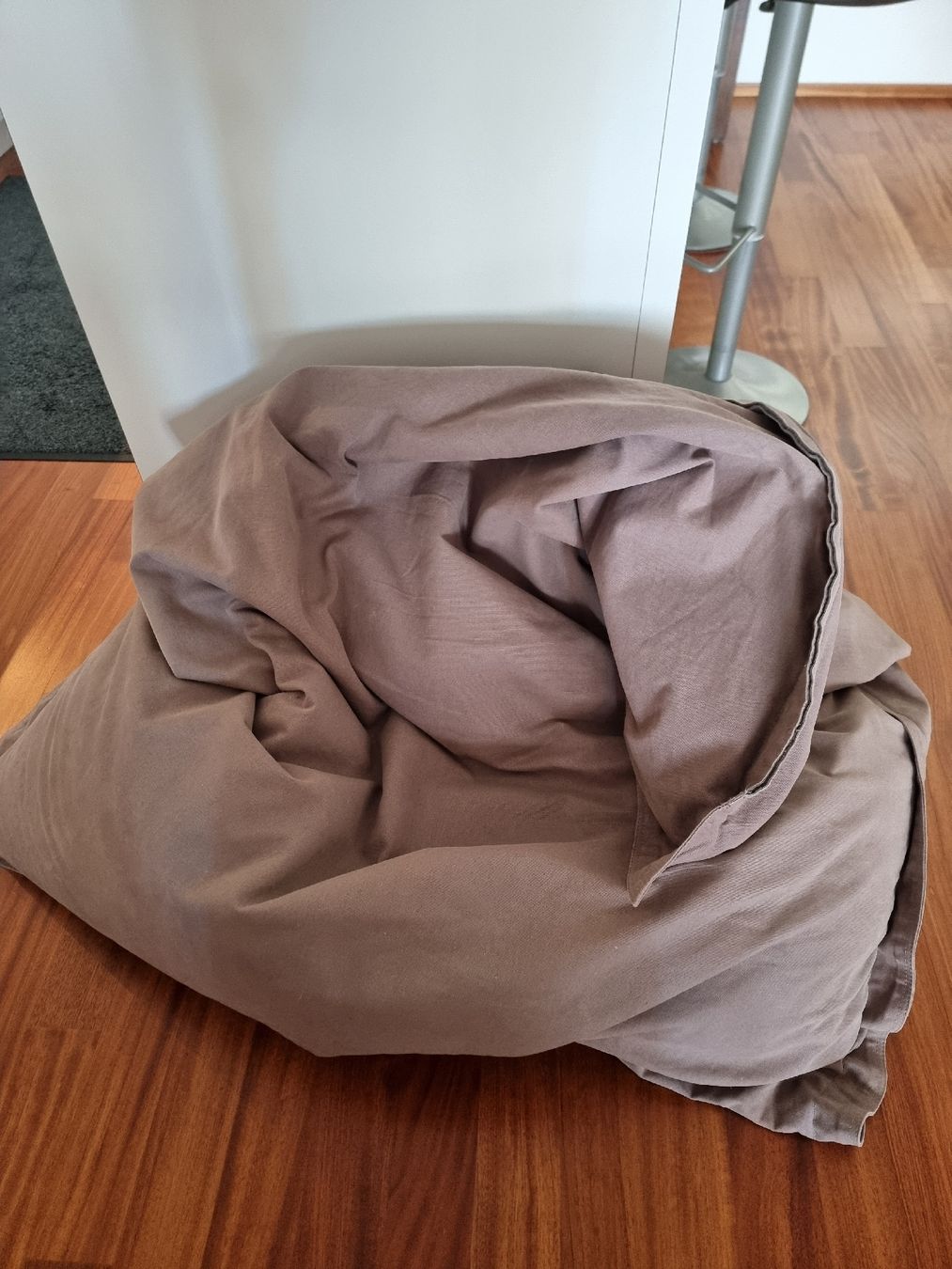 Fatboy Poltrone: Sitzsack Fatboy Original Farbe Grau Taupe gebraucht – Usato da Zug venduto da Pietzke 2