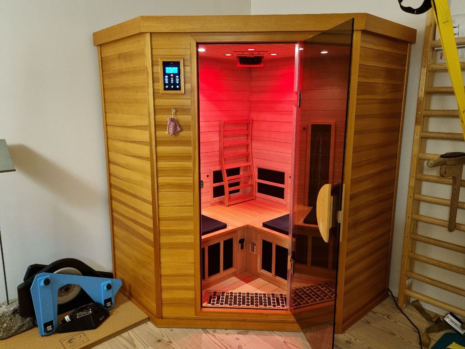 Sauna & Zubehör: Infrarotkabine ATR-Eck – Gebraucht aus Hemmental von Nyha 2