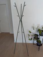 Design-Garderobenständer in Baum-Optik / Ast-Design (Grau)