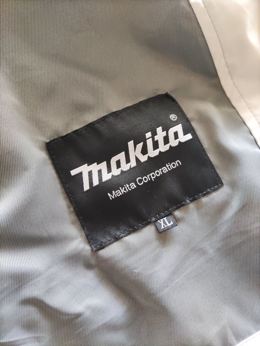 Makita Gilets & Westen: Makita Kühlweste XL – Gebraucht aus Arboldswil von Ve1774 2