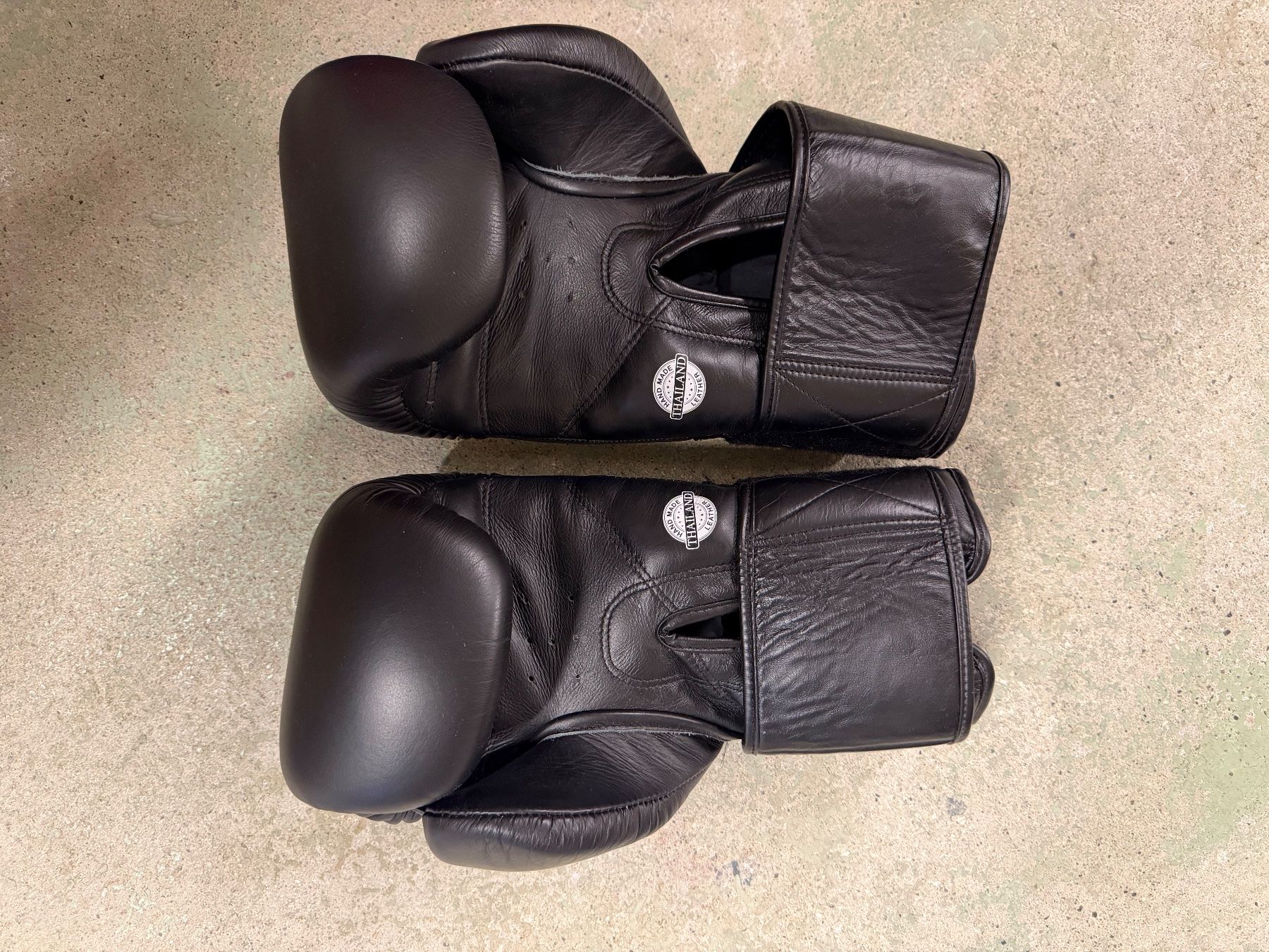 Guanti & manicotti: Boon Boxhandschuhe – Nuovo (secondo la descrizione) da Luzern venduto da fl_m 1