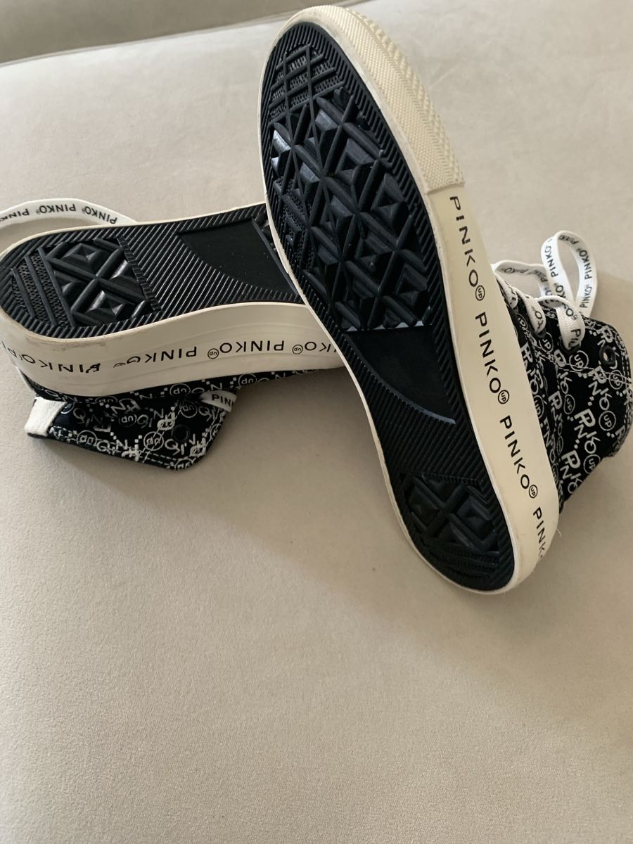 Pinko Damenschuhe: Pinko Turnschuh – Gebraucht aus Bergdietikon von zor_856j 2