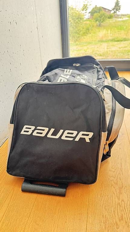 Bauer Borse: Bauer Wheeled Bag  Grosse Eishockeytasche – Usato da Koblenz venduto da lic_n9pm 2
