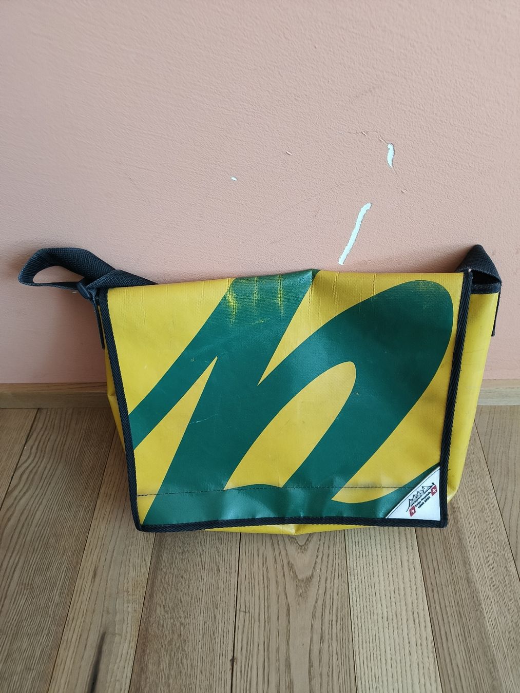 Taschen: Freitag Tasche – Gebraucht aus Strengelbach von DerBuckelsmann