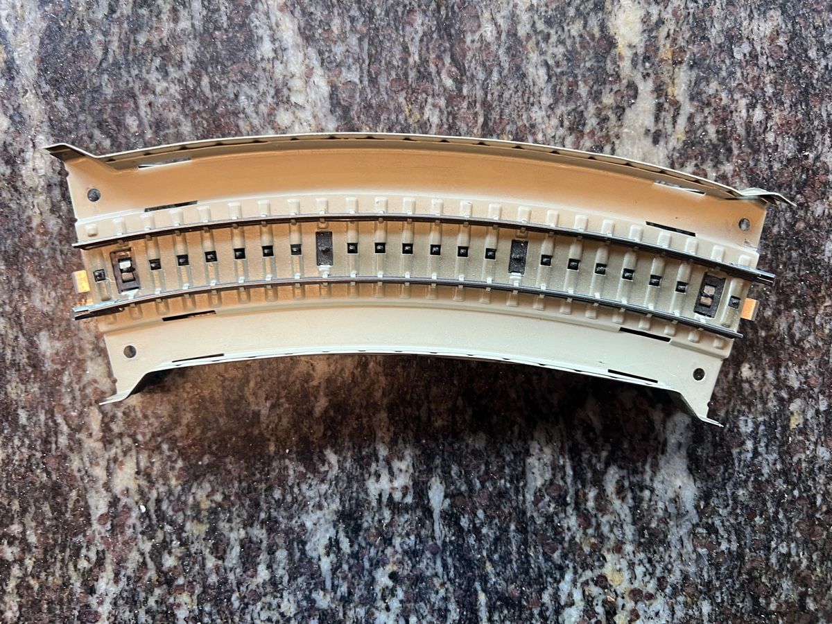 Märklin Modellini di ferrovie: Marklin HO. Rampenstuck  – Usato da Le Mont-sur-Lausanne venduto da heidimichel