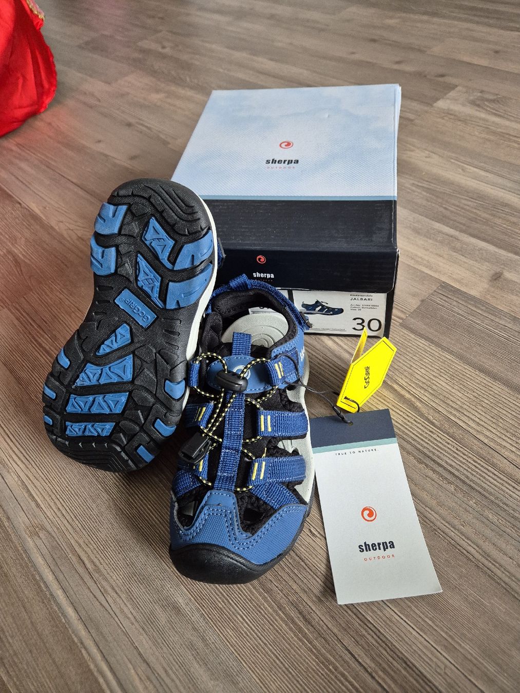 Sherpa Herrenschuhe: neue Sherpa Sandale gr  30 – Neu und originalverpackt aus Weesen von flying_kiwi