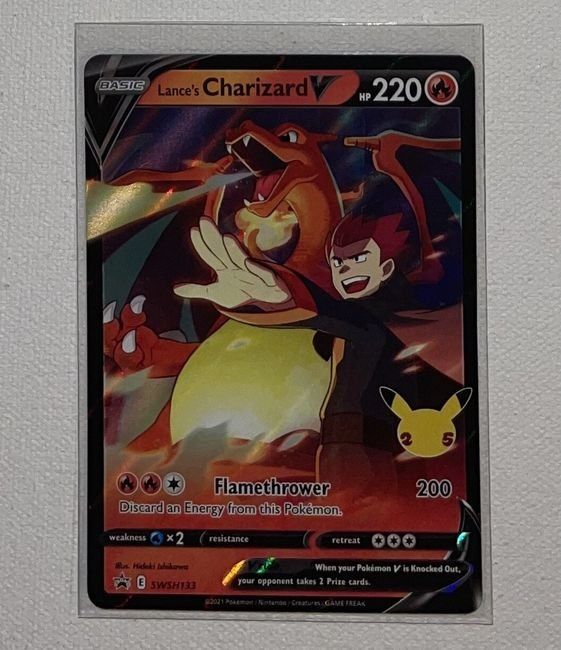 Pokémon Carte collezionabili: Pokémon 25th Anniversary Celebrations Lance's Charizard V – Nuovo e nell'imballaggio originale da Hinwil venduto da Jkt81 2