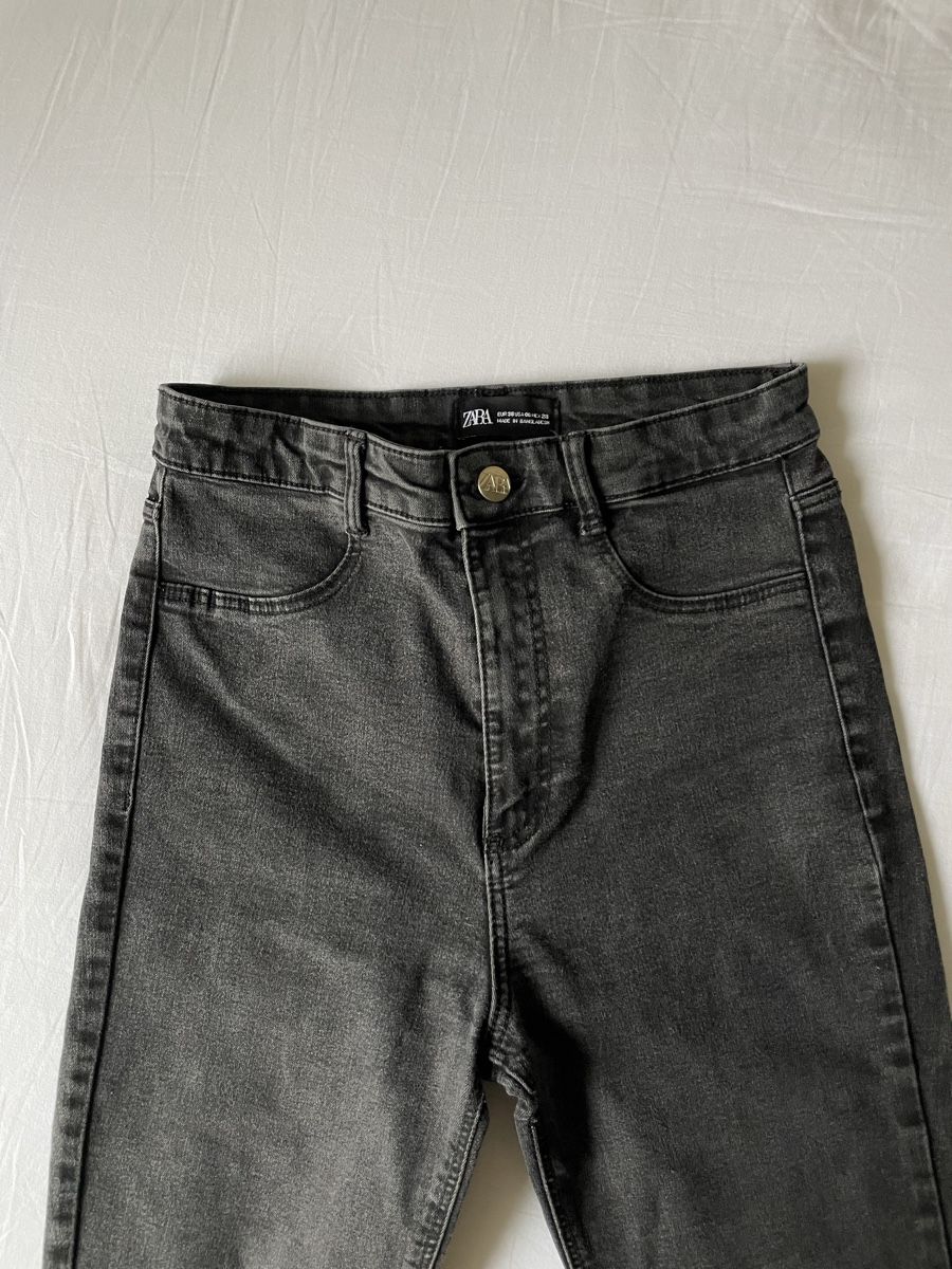 Zara Jeans: Jean slim noir – Usato da Concise venduto da Lae99 2