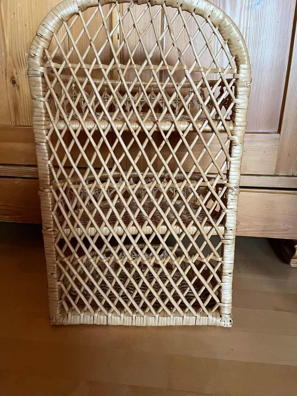 Interio Scaffali: petite étagère vintage rotin – Usato da La Chaux-de-Fonds venduto da pattysplum 2